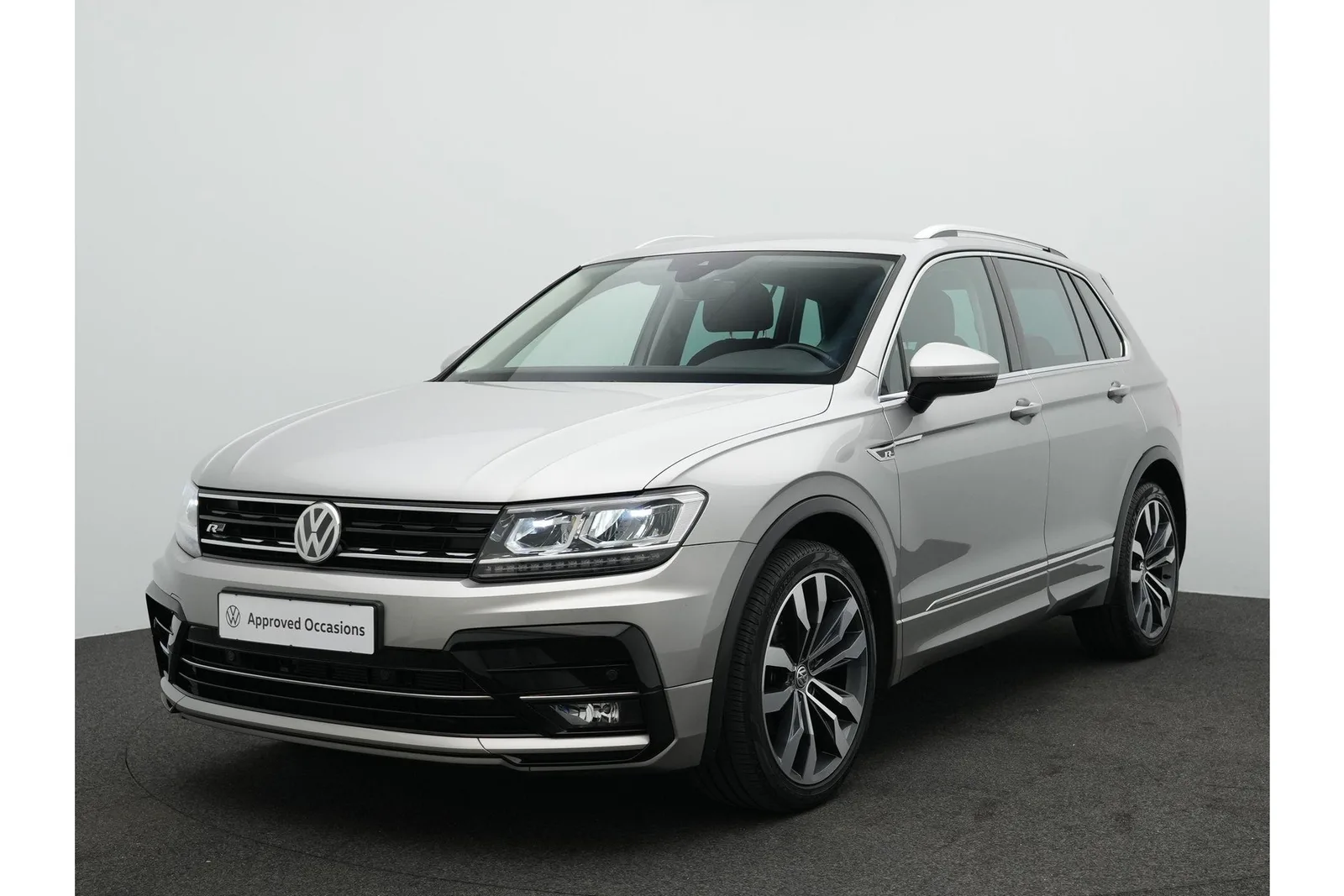 Volkswagen Tiguan (2018) — foto 1