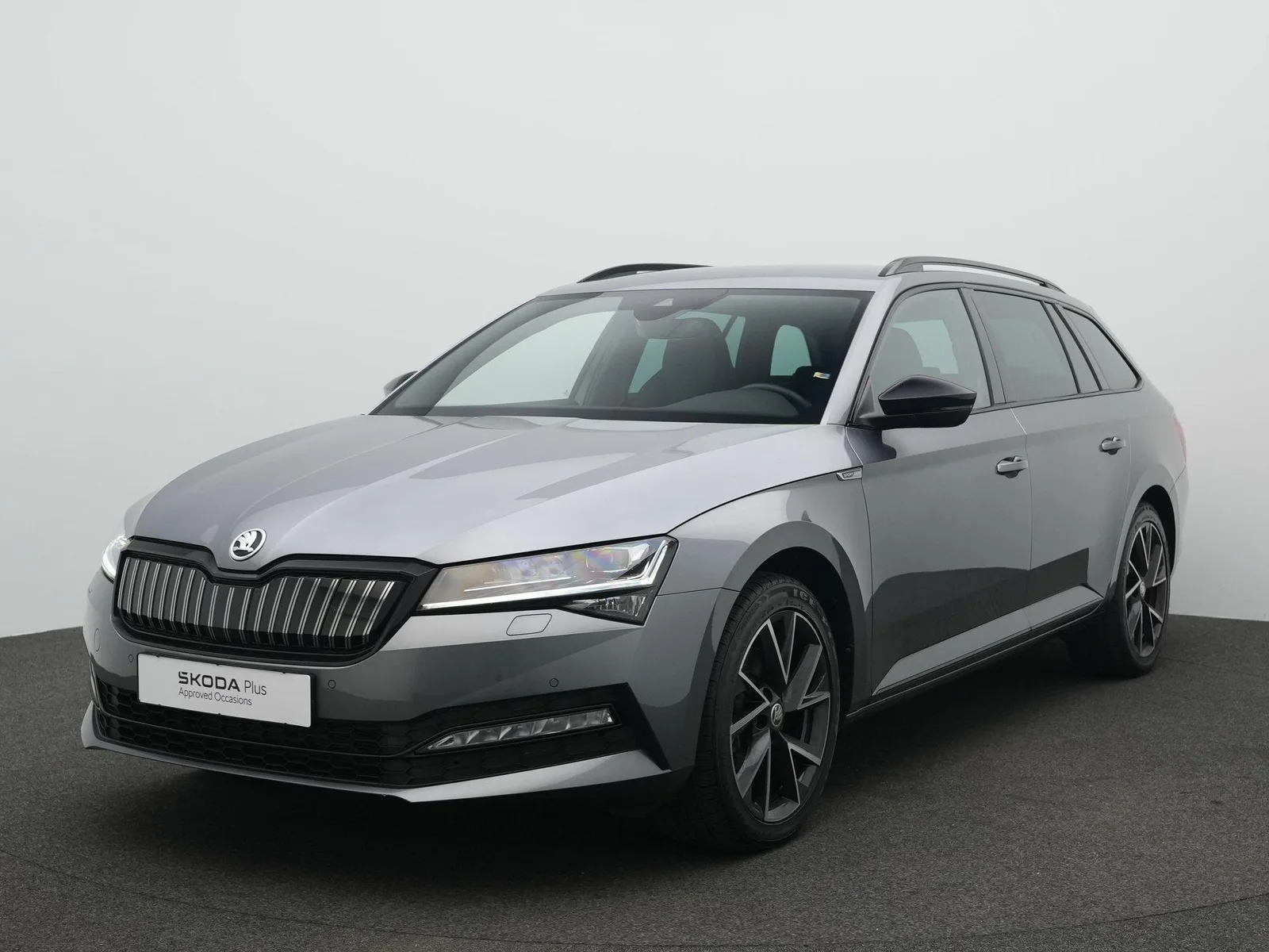 Škoda Superb (2025) — foto 1