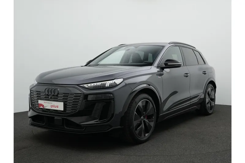 Audi Q6 e-tron (2025)