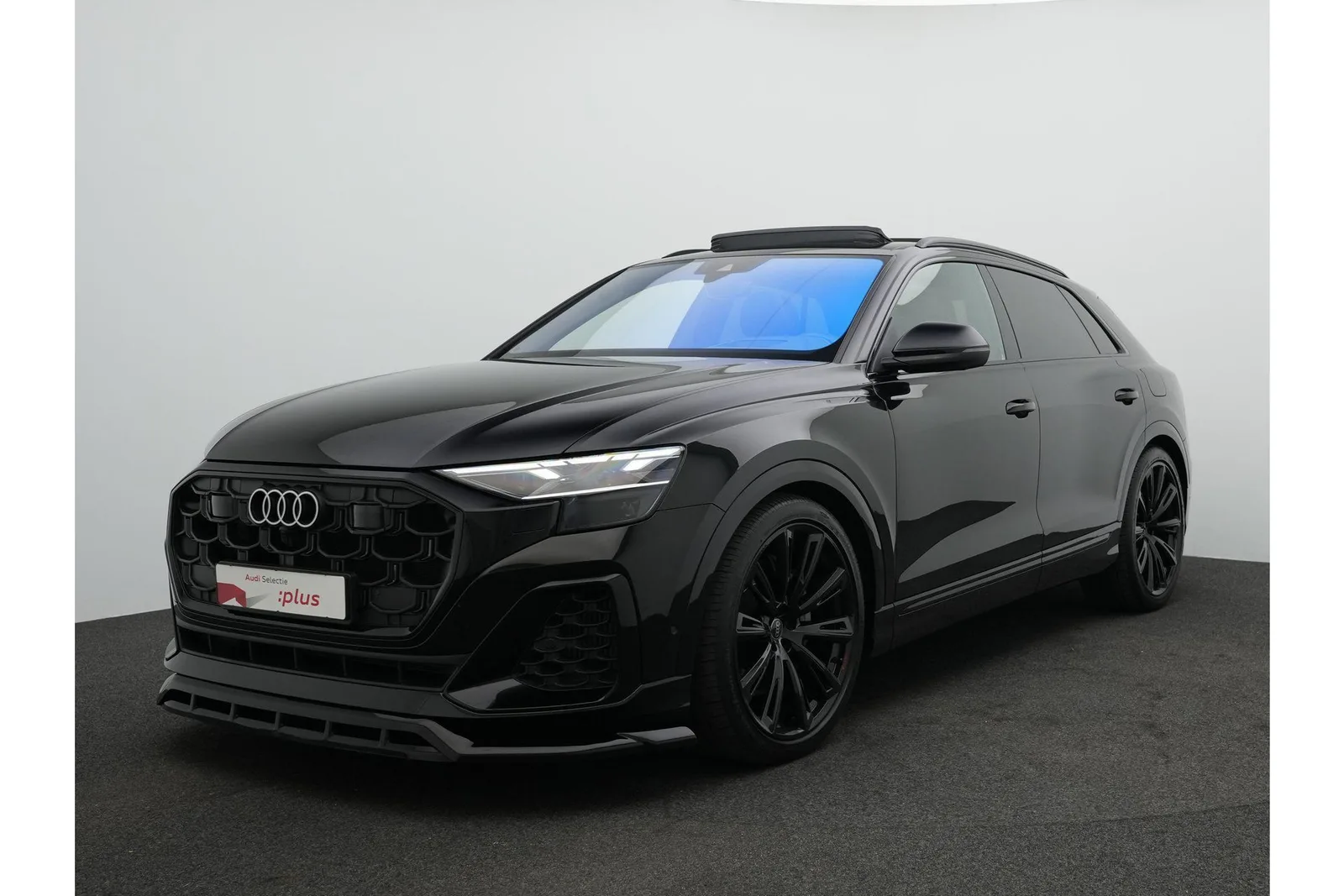 Audi Q8 (2024) — foto 1
