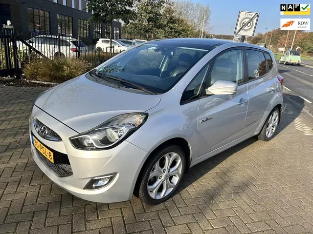 Hyundai ix20 (2011) — foto 1