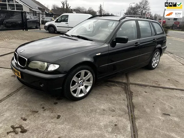 BMW 3-Serie (2003) — foto 1
