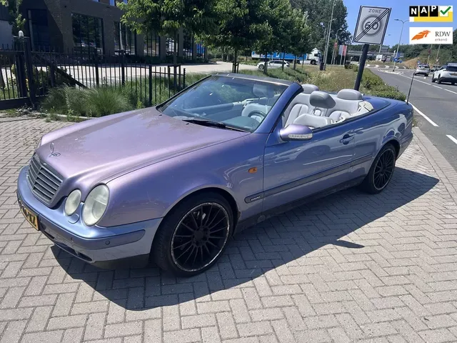 Mercedes-Benz CLK-Klasse (1999) — foto 1