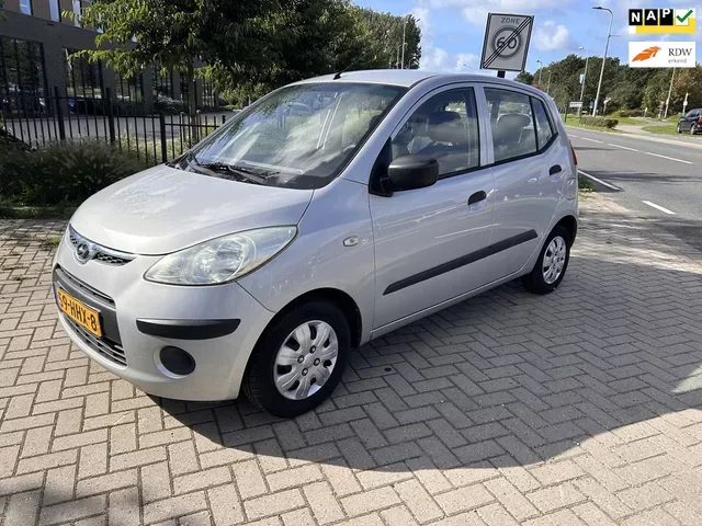Hyundai i10 (2008) — foto 1