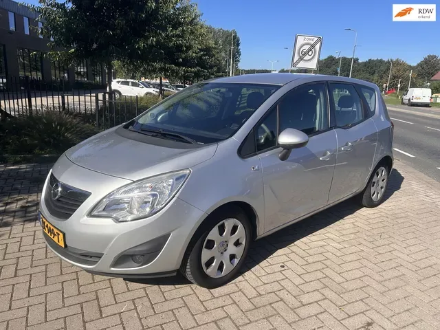 Opel Meriva (2012) — foto 1