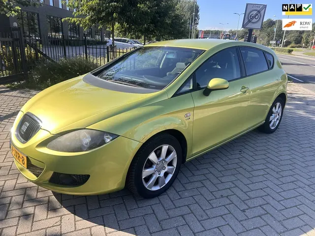 SEAT Leon (2009) — foto 1