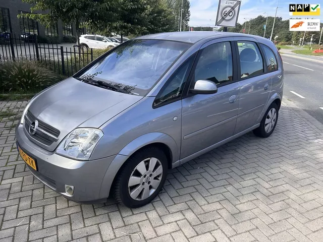 Opel Meriva (2004) — foto 1