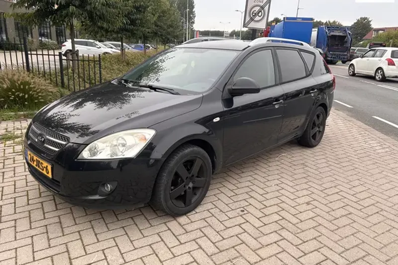 Kia Ceed (2009)
