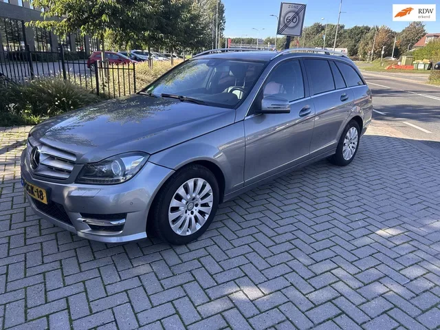 Mercedes-Benz C-Klasse (2012) — foto 1