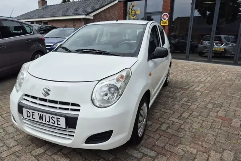 Suzuki Alto (2010)