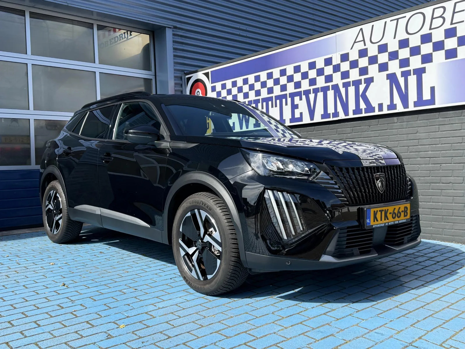 Peugeot 2008 (2024) — foto 1
