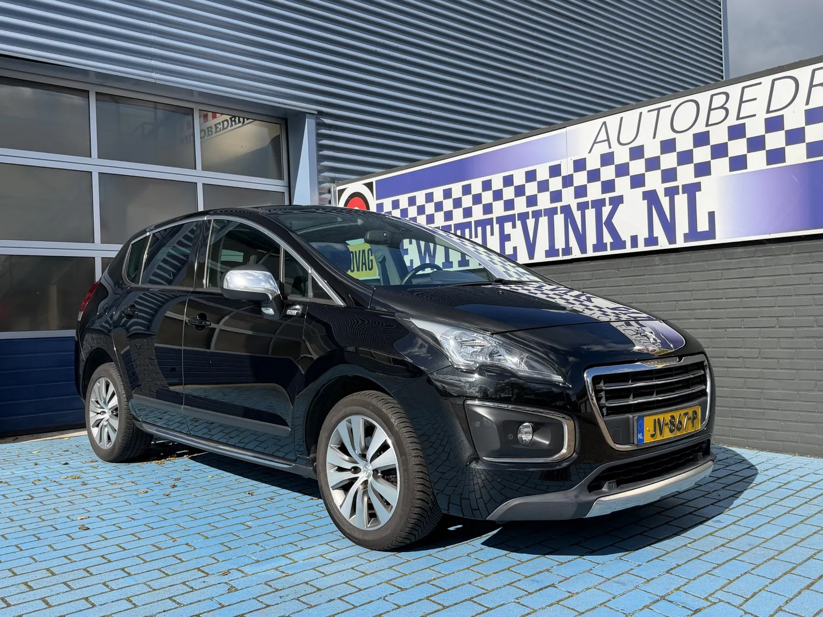 Peugeot 3008 (2016) — foto 1