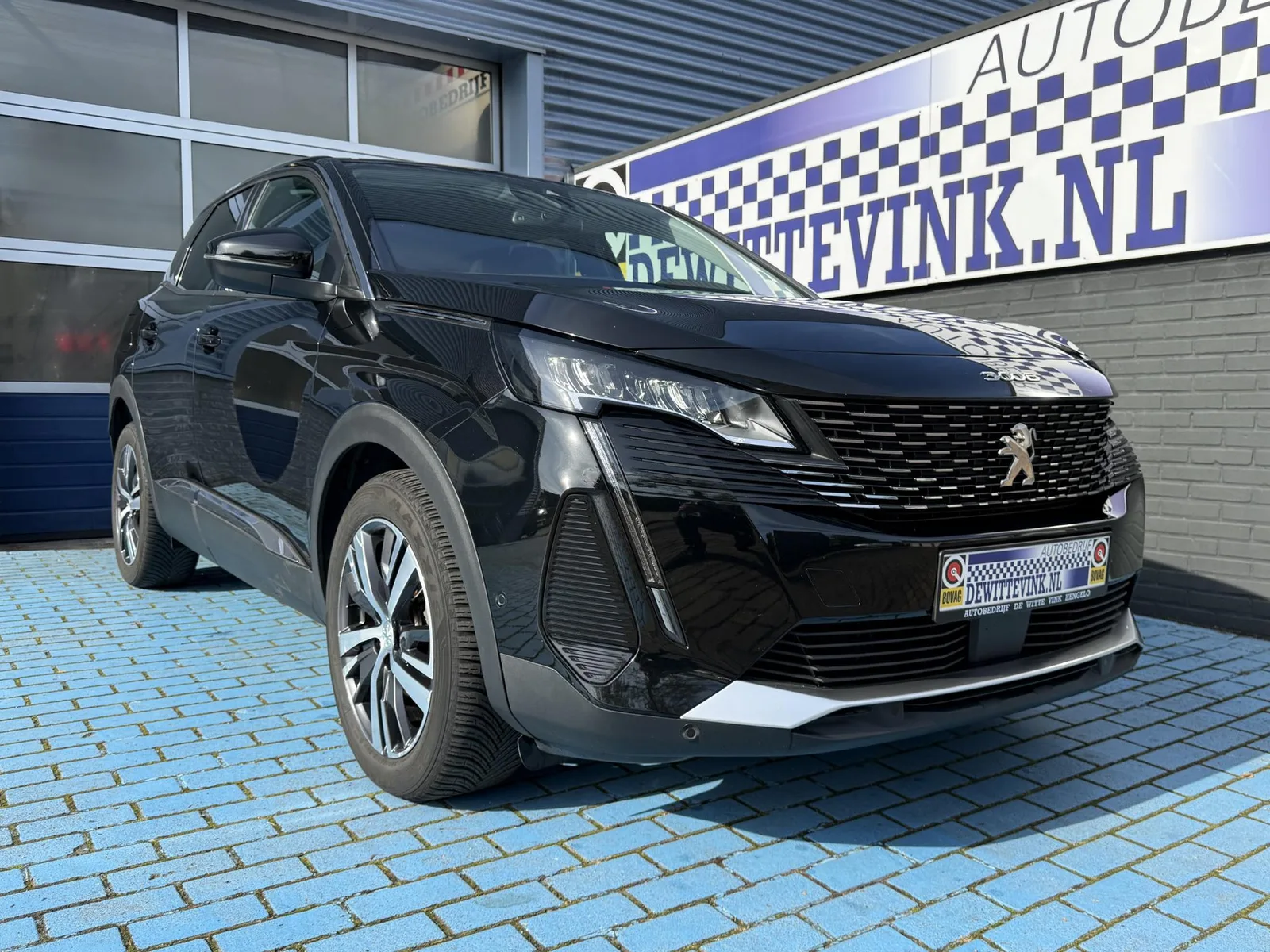 Peugeot 3008 (2023) — foto 1