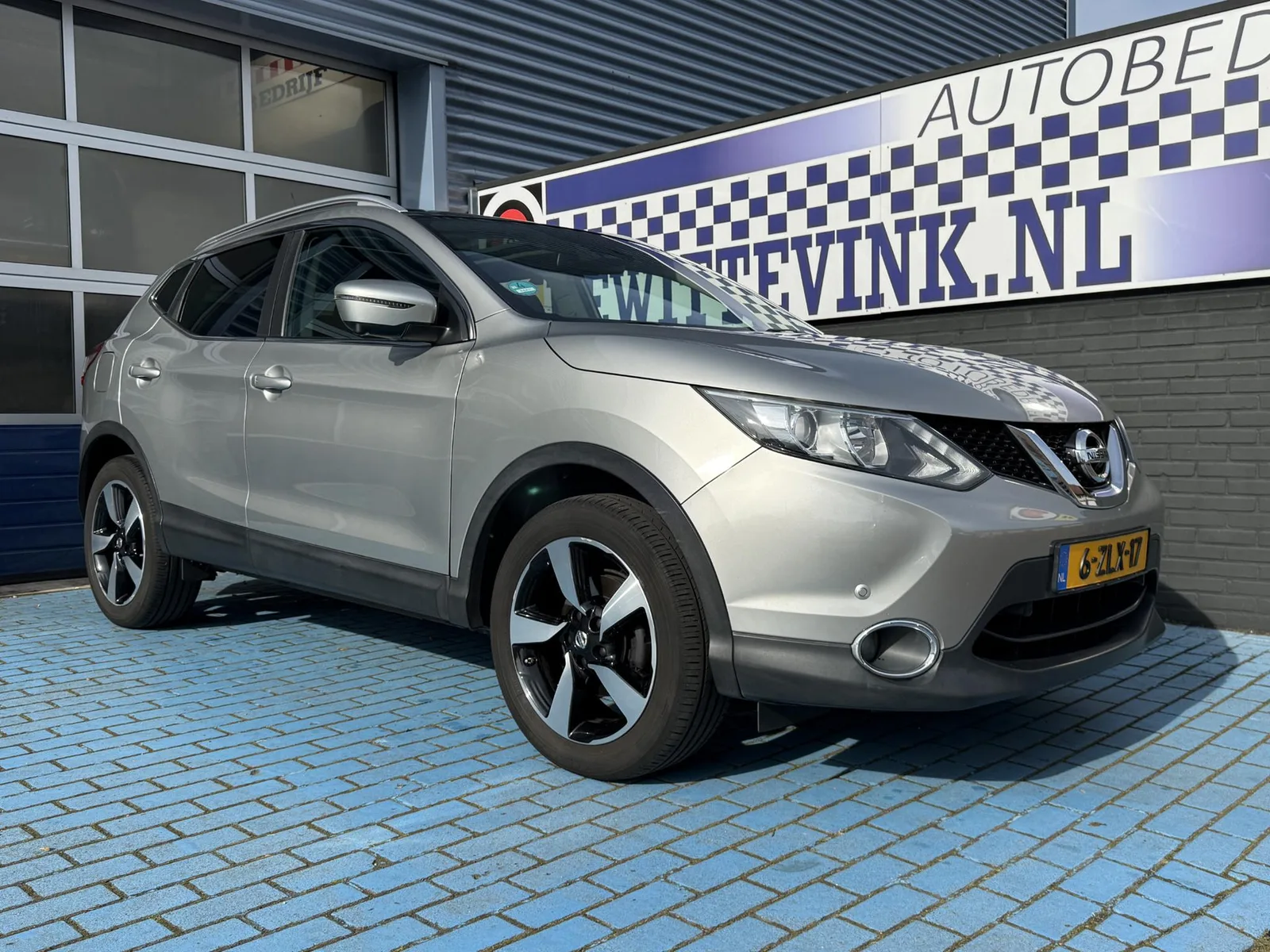 Nissan Qashqai (2015) — foto 1