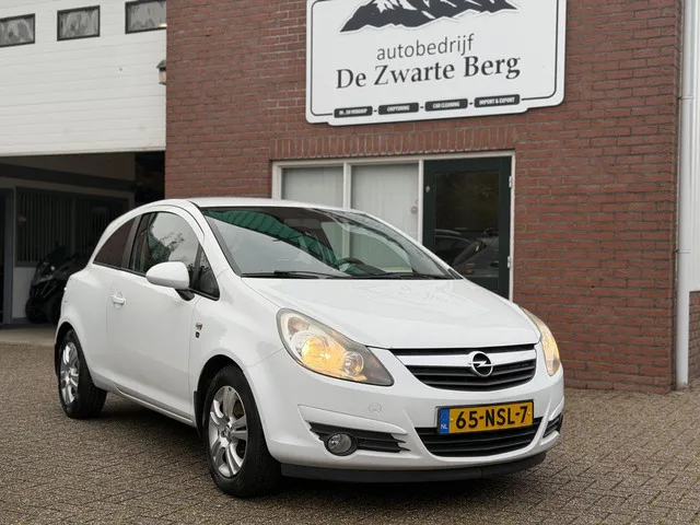 Opel Corsa (2010) — foto 1