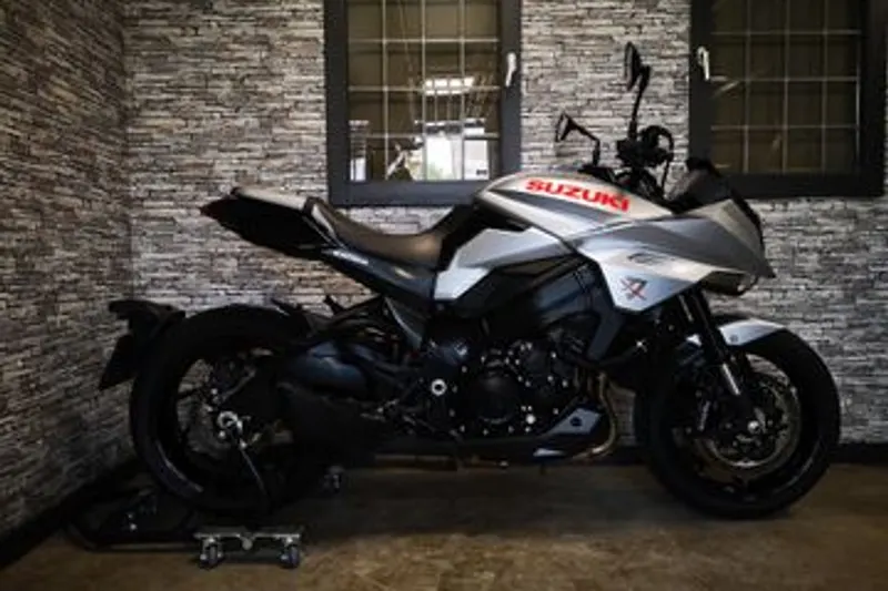 Suzuki GSX-S1000 (2021)