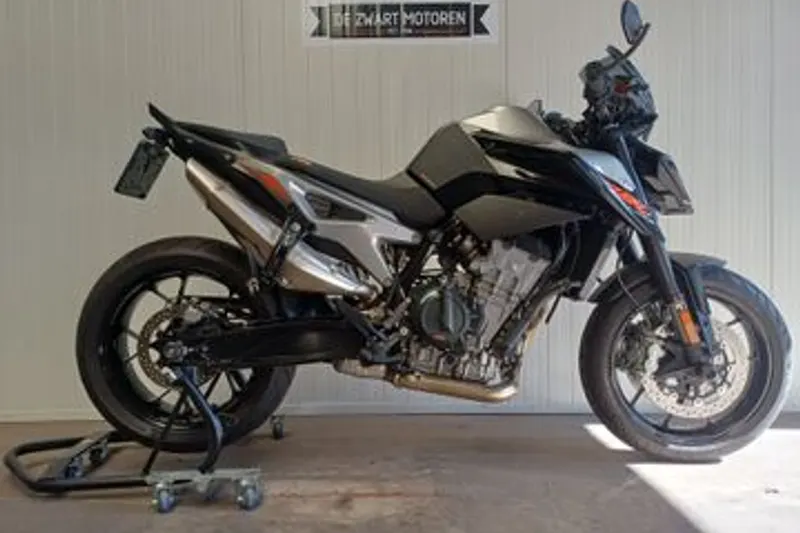KTM 790 Duke (2019)