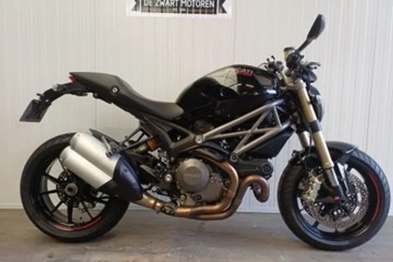 Ducati M 1100 EVO (2012)