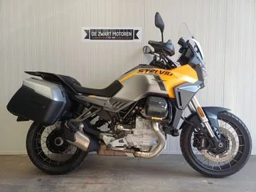 Moto Guzzi Stelvio (2025) — foto 1