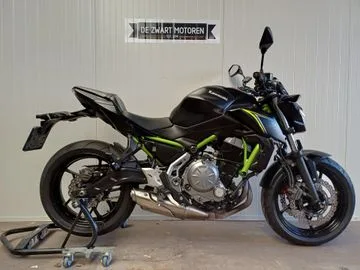 KAWASAKI Z650 (2017) — foto 1