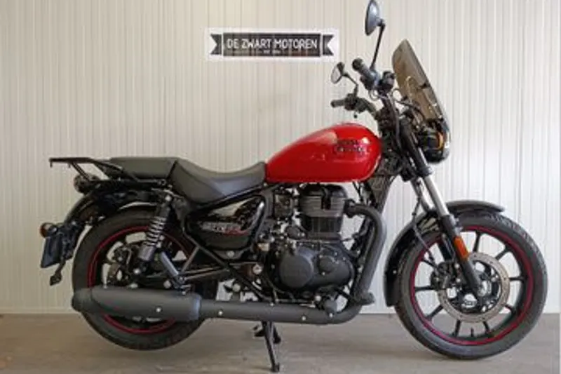 Royal Enfield Meteor 350 (2025)