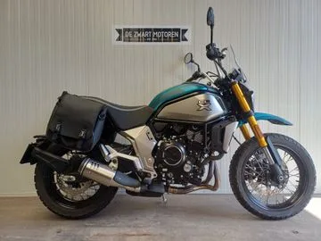 CFMoto 700 CL-X (2025) — foto 1