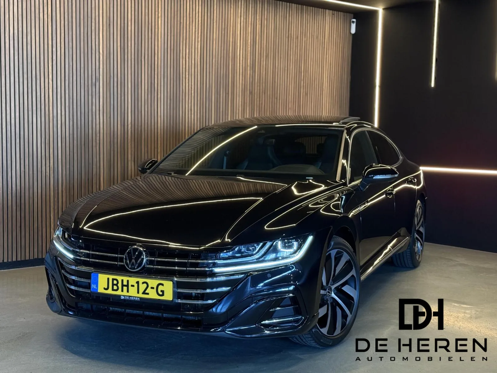 Volkswagen Arteon (2022) — foto 1