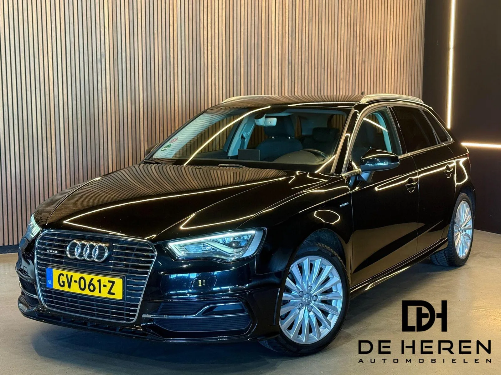 Audi A3 (2015) — foto 1