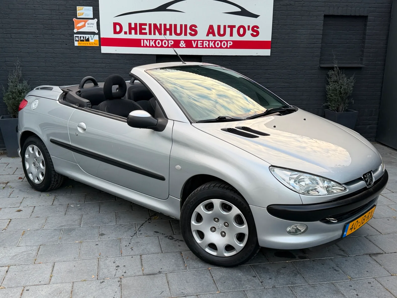 Peugeot 206 (2002) — foto 1