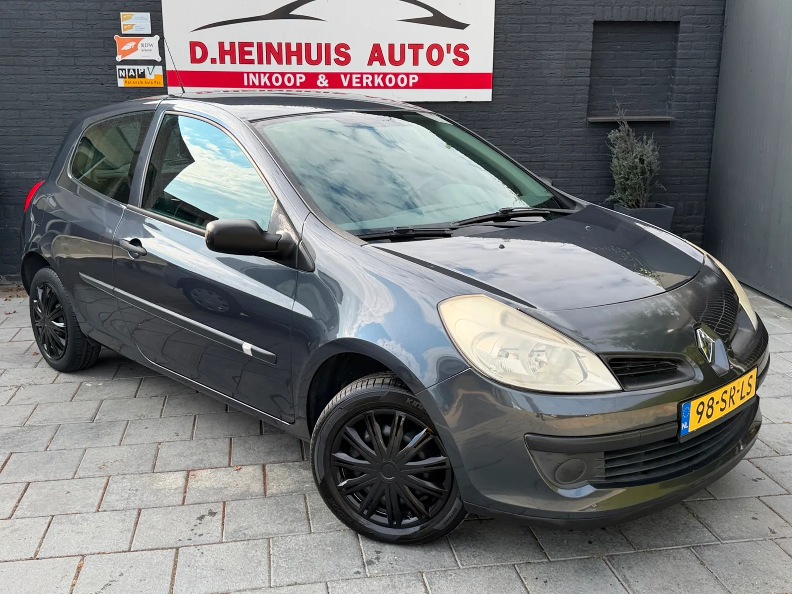 Renault Clio (2006) — foto 1