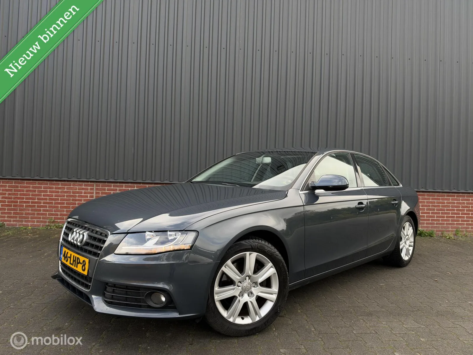 Audi A4 (2010) — foto 1
