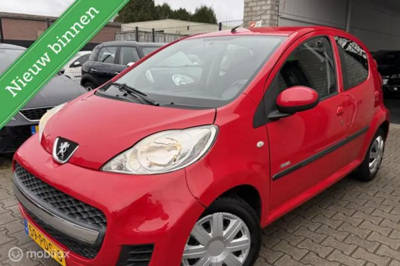 Peugeot 107 (2011)