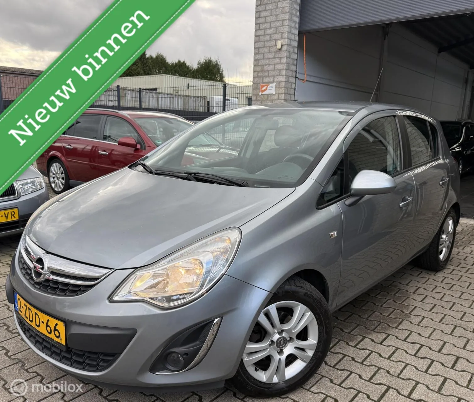 Opel Corsa (2013) — foto 1