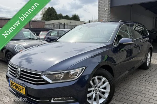 Volkswagen Passat (2015) — foto 1