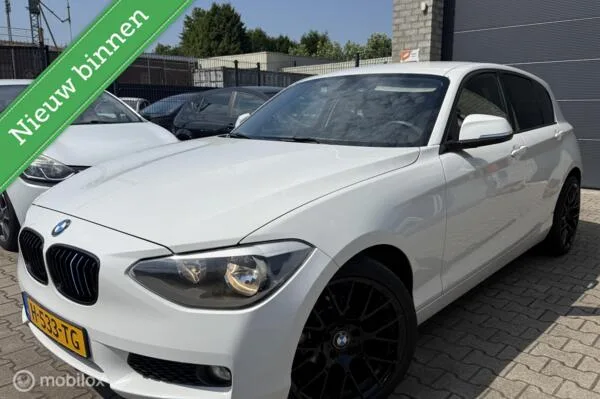 BMW 1-Serie (2011) — foto 1