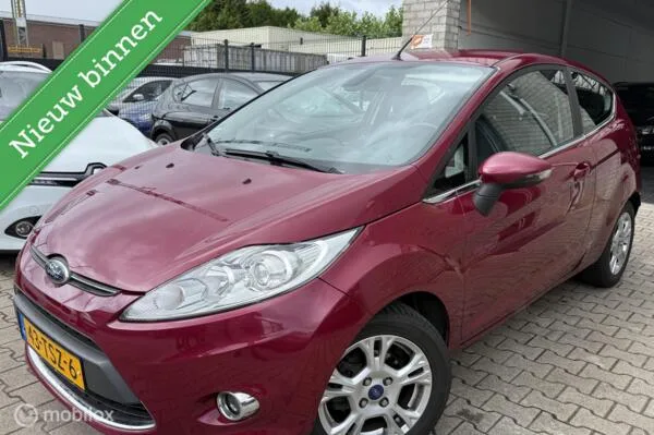 Ford Fiesta (2012) — foto 1