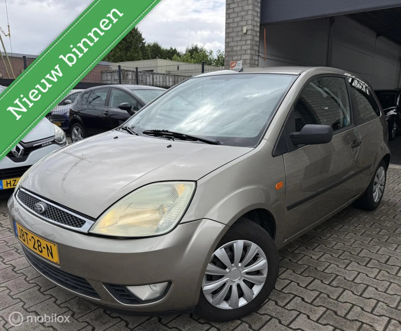 Ford Fiesta (2004) — foto 1