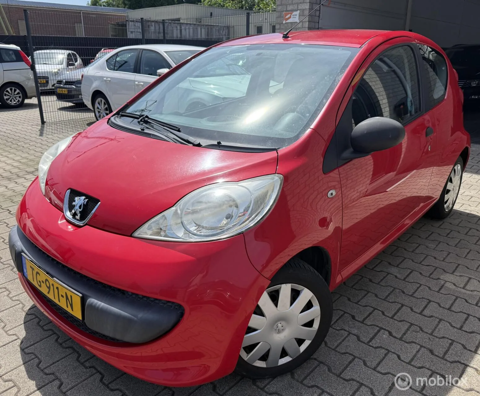 Peugeot 107 (2007) — foto 1