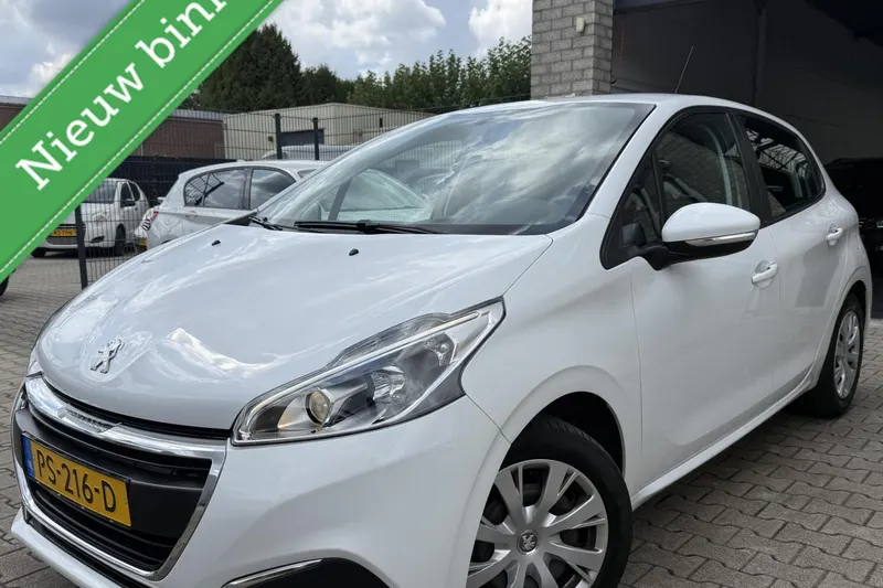 Peugeot 208 (2017)