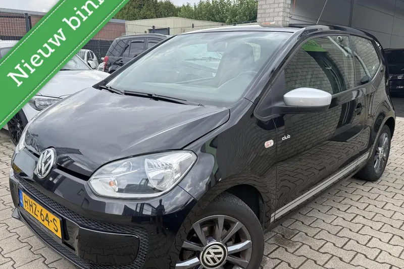 Volkswagen Up! (2015)