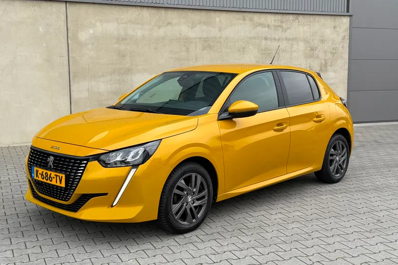 Peugeot 208 (2021)