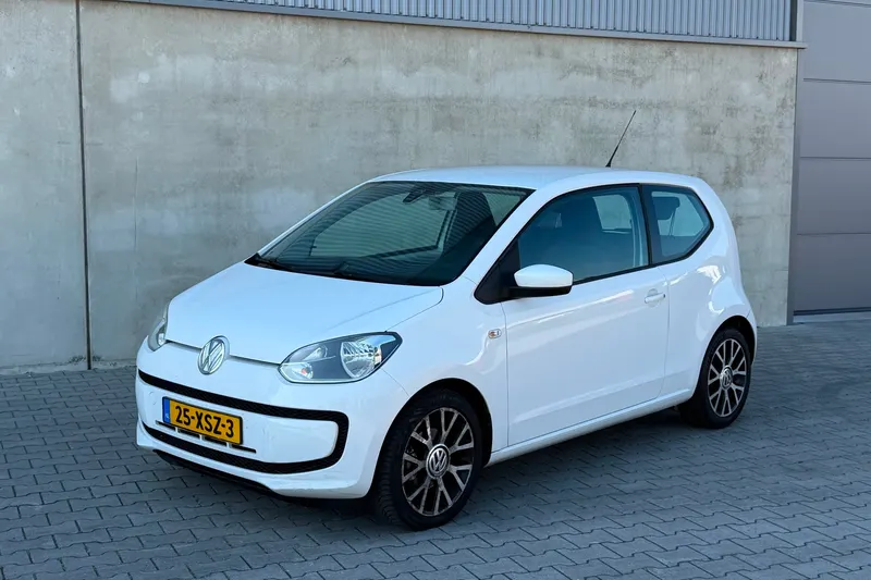 Volkswagen Up! (2012)
