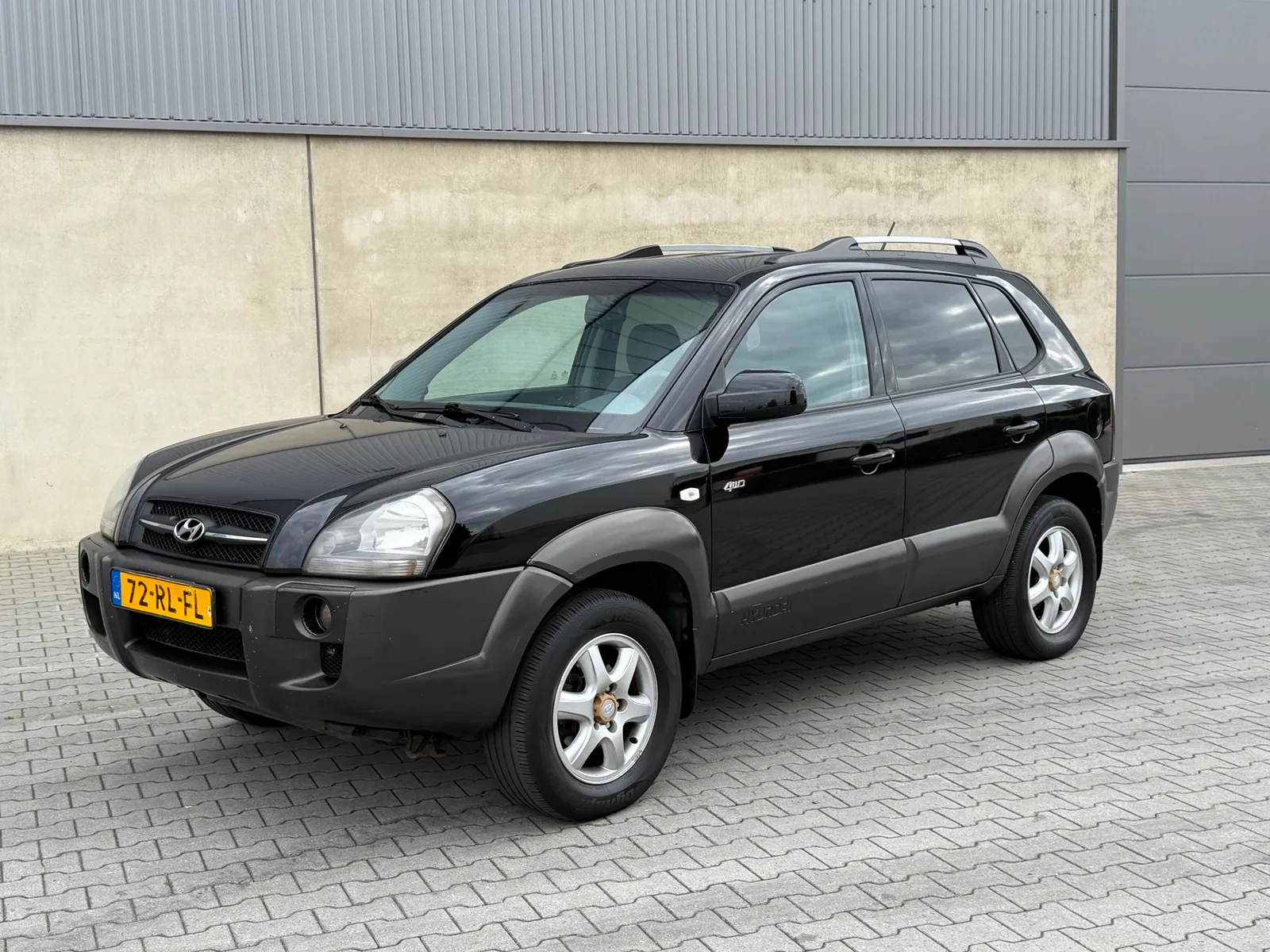 Hyundai Tucson (2005) — foto 1