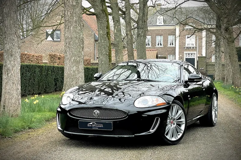 Jaguar XK (2011)