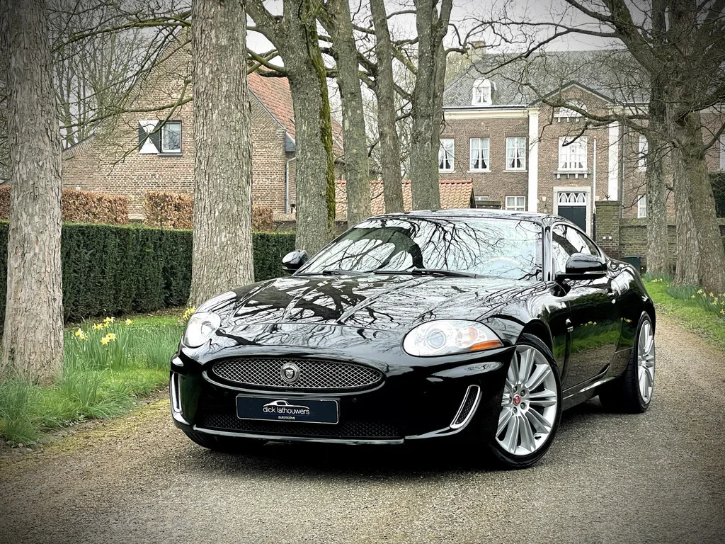Jaguar XK (2011) — foto 1