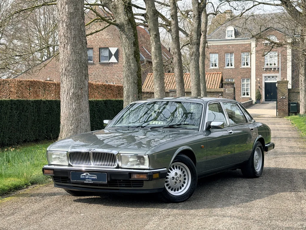 Jaguar Sovereign (1993) — foto 1