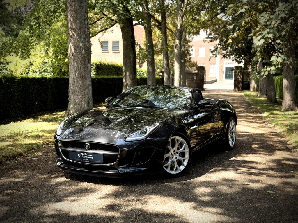 Jaguar F-Type (2014) — foto 1