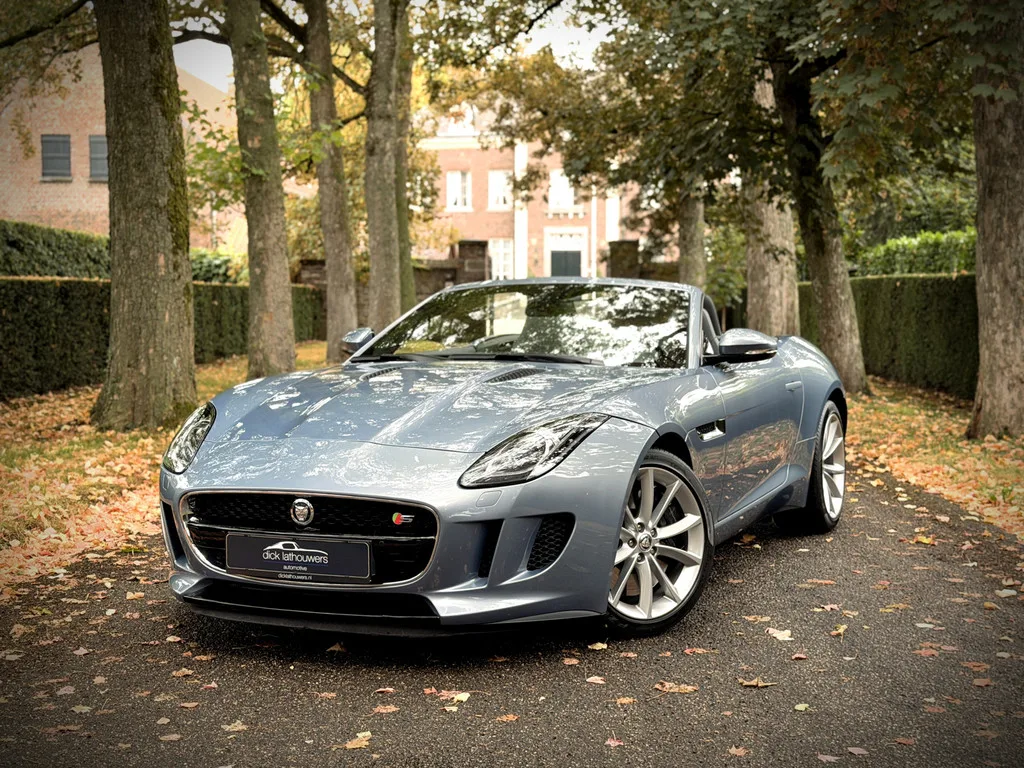 Jaguar F-Type (2014) — foto 1