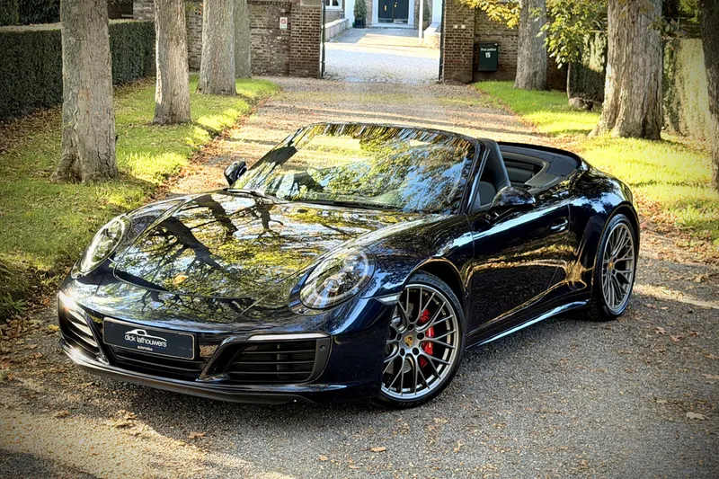 Porsche 911 (2018)