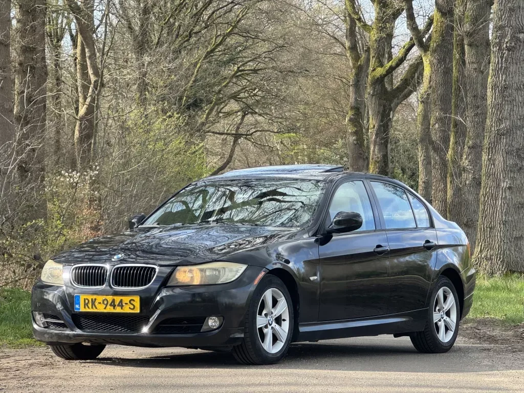 BMW 3-Serie (2009) — foto 1